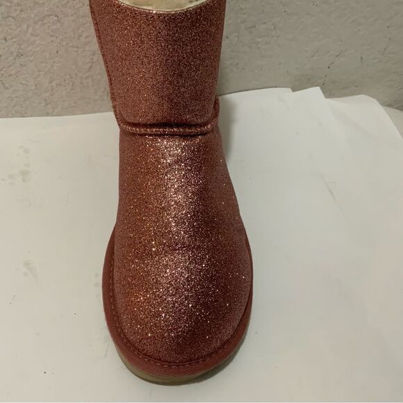 UGG Australia Women Mini Bailey Bow Sparkle Mid Boots Size 7 Pink 1100053 GUC - Picture 3 of 12